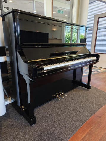 Yamaha YU3 (2000), Muziek en Instrumenten, Piano's, Verzenden, Zo goed als nieuw, Zwart