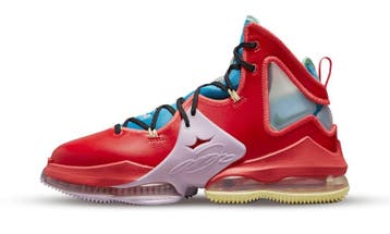 Nike LeBron 19 The Map, Nieuw