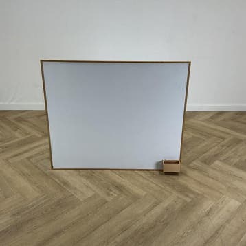 Tweedehand Lintex Whiteboard met houten frame en bakje (hxb), Ophalen of Verzenden, Gebruikt, Bureau