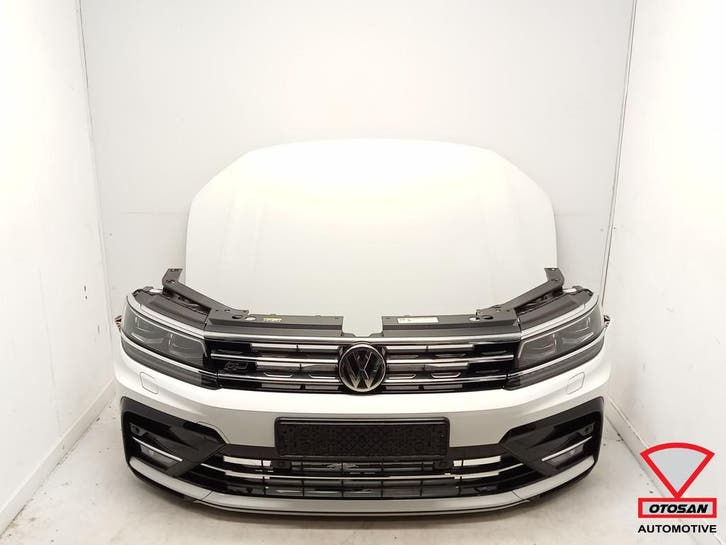 VW Tiguan 5NA R-Line Voorkop Compleet Verschillende Kleuren, Auto-onderdelen, Carrosserie en Plaatwerk, Gebruikt, Volkswagen, Ophalen