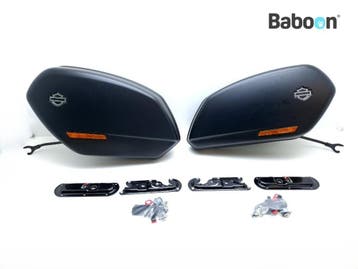 Kofferset Harley-Davidson FLSB Softail Sport Glide 2018-2021, Motoren, Verzenden, Gebruikt