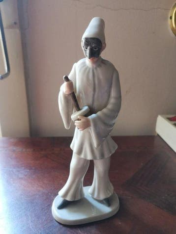 Royal Copenhagen - Beeldje - Pulcinella Commedia Dell arte -