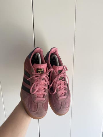 Adidas Gazelle – Oudroze/Zwart – Maat 38 (incl. doos), Adidas, Ophalen of Verzenden, Sneakers of Gympen, Roze
