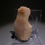 Neolithisch Vuursteen. 5 cm lang. Mes - 5000 v.Chr. Bijl