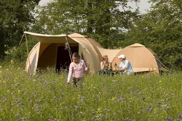 Karsten oppomptenten bij De Vouwwagenspecialist in Boxtel, Caravans en Kamperen, Tenten, Ophalen, Nieuw, Tot en met 6