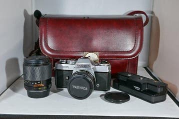 Yashica FR + DSB 1,9/50mm + 2,8/135mm | Analoge camera, Nieuw