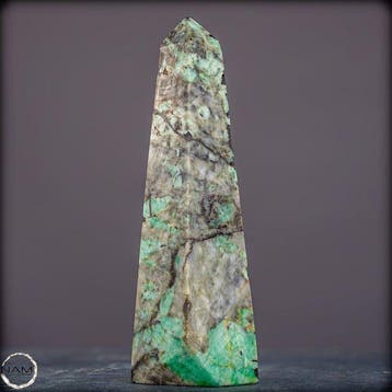 Natuurlijke smaragdobelisk - Topkwaliteit- 487.35 g