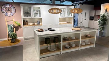 Keller showroomkeukens voor scherpe prijzen, 2 jaar garantie, Zwart, Overige typen, Ophalen of Verzenden, Zo goed als nieuw