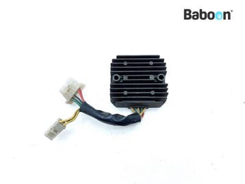 Spanningsregelaar Honda VF 1000 F2 1985-1986 (SH451-12), Verzenden, Gebruikt