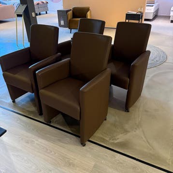 Eetfauteuil Caro - Leder (set van 4) - Bruin - Weber, Ophalen of Verzenden, Nieuw, Leer, Klassiek