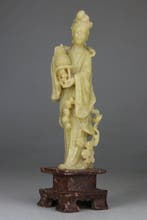 Kwanyin-figuur - Beeldhouwwerk - Steatiet - Zeepsteen -