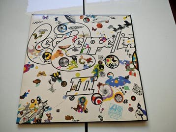 Led Zeppelin - Led Zeppelin III - with rotating wheel, Cd's en Dvd's, Nieuw in verpakking