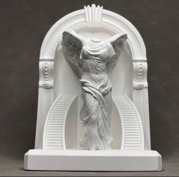 Figuur - Winged Victory (Nike of Samothrace) - Hars, Antiek en Kunst