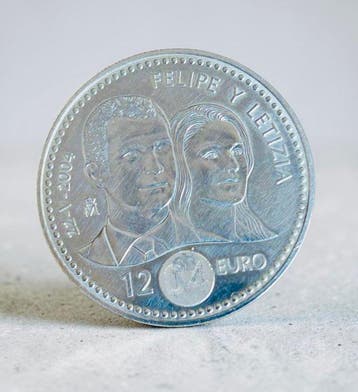 Spanje. 12 Euros 2004 (Zonder minimumprijs)