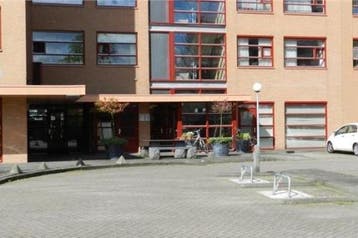 Te Huur 3 Kamer Appartement Heuvelring In Tilburg, Tilburg, Noord-Brabant, Direct bij eigenaar, Appartement