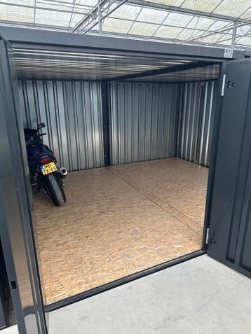 Bewaakt motor stallen te huur regio Bleiswijk! Laatste boxen