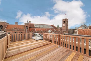 Te huur: Appartement Damrak in Amsterdam, Noord-Holland, Appartement, Amsterdam