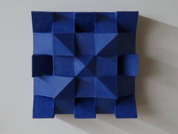 Hans Meeuwsen - Reliëf, 2026 - 63 Indisch blauw wandrelief -