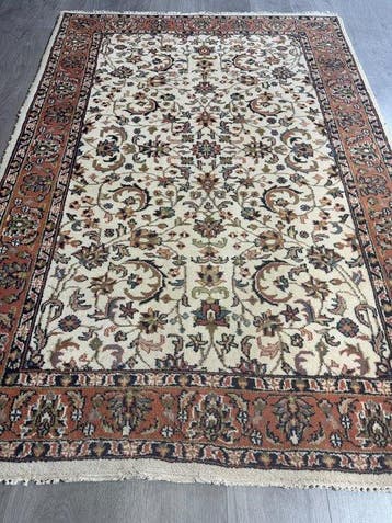Isphahan - Vloerkleed - 184 cm - 125 cm, Nieuw