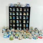 88 stuks snow globes - Sneeuwbol - Diverse Steden/Landen, Antiek en Kunst