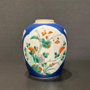 dekselvaas - Porselein - China - Qing Dynastie (1644-1911) -