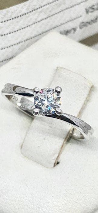 Damiani - Ring - 18 karaat Witgoud - 0.40ct. tw. Diamant, Nieuw