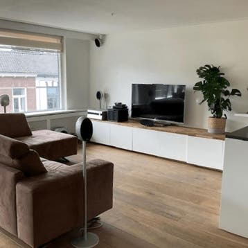Appartement in Hilversum gevonden voor €2350,- pm, Huizen en Kamers, Direct bij eigenaar, Noord-Holland, Hilversum, Appartement