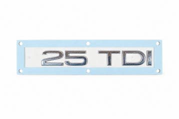 Audi A3 (8V), A4 (B9/8W) embleem - chroom, Ophalen of Verzenden, Nieuw, Audi
