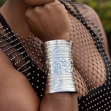 Afrikaanse stijl Bangle armband sieraad - Bloemen - Zilver, Ophalen of Verzenden, Nieuw