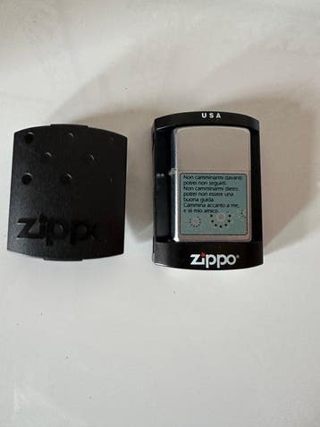 Zippo - Aansteker - IJzer (gegoten/gesmeed), Verzamelen, Nieuw