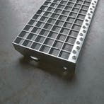 Traptreden, bordesrooster, roostertreden,  traanplaat-treden, Ophalen of Verzenden, Nieuw, IJzer