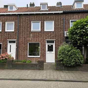Huis in Breda gevonden voor €1895,- pm, Huizen en Kamers, Huizen te koop, Breda