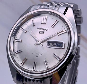 Seiko - Seiko 5 Automatic Day-Date - Zonder minimumprijs -