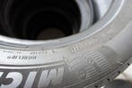 “225 55 17 michelin DEMO puntjes zitten er nog op”, Ophalen, Gebruikt, 17 inch, Band(en)