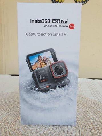 Insta360 Ace Pro 8K Digital Action Camera - Co-Engineered, Nieuw