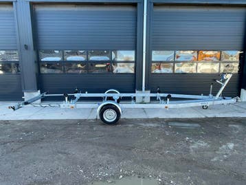 Nieuwe Marlin EAB1800 Boottrailer 1800kg Max 850cm incl. BTW, Nieuw