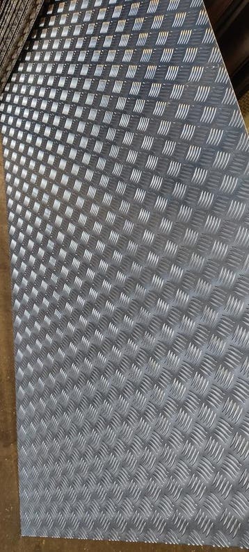 Aluminium tranenplaten in verschillende maten v.a.€85,-, Ophalen, Nieuw, 250 mm of meer, Overige typen