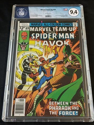 Marvel Team-Up #69 - UK Price Variant - EGC 9.4 - Featuring, Boeken, Strips | Comics, Nieuw