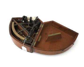 Sextant 2786 met kijkers in houten kist Thoughton en Simms, Nieuw