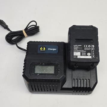 Wolff 18V 5.0AH Accu + Lader | Nette Staat, Ophalen of Verzenden, Nieuw