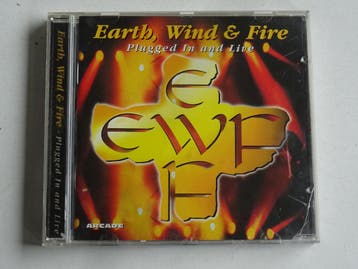 Earth, Wind & Fire - Plugged in and Live, Ophalen of Verzenden, Zo goed als nieuw