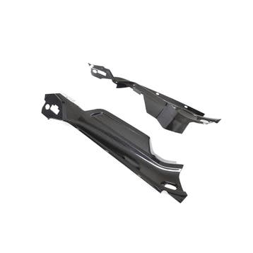 Dit betreft een set Audi R8 V10 Carbon motor ruimte panelen, Verzenden