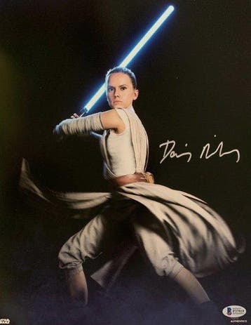 Star Wars - Daisy Ridley - 28x35 cm Photo Signed in Person -, Nieuw