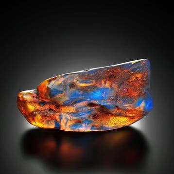 ZEER ZELDZAAM! GROTE Gemmy BLUE AMBER uit Gdask, POLEN