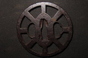 gesmeed ijzer - C6-90 Sukashi Tsuba - Japan - Edo Periode