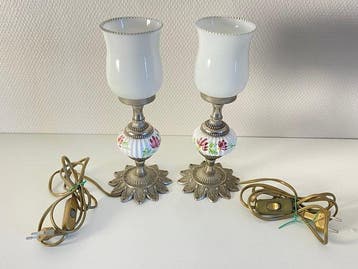 Lamp (2) - Tin, Porselein, Opaline, Antiek en Kunst