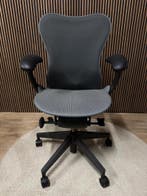 Voorraad Herman Miller Mirra 2 Bureaustoelen - Nieuwstaat, Huis en Inrichting, Bureaustoelen, Verzenden, Zwart, Zo goed als nieuw