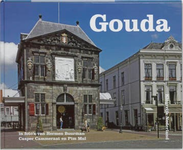 Gouda in fotos / Kleurrijk Nederland / 2 9789077907443, Boeken, Verzenden, Gelezen