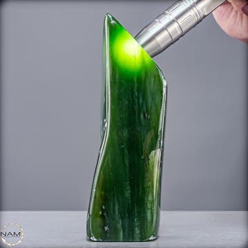Natuurlijke hoogwaardige nefriet Vrije vorm- 717.43 g