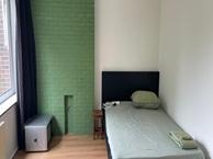 Kamer Uiterdijksterweg in Leeuwarden, Leeuwarden, Via bemiddelaar, Friesland, (Studenten)kamer